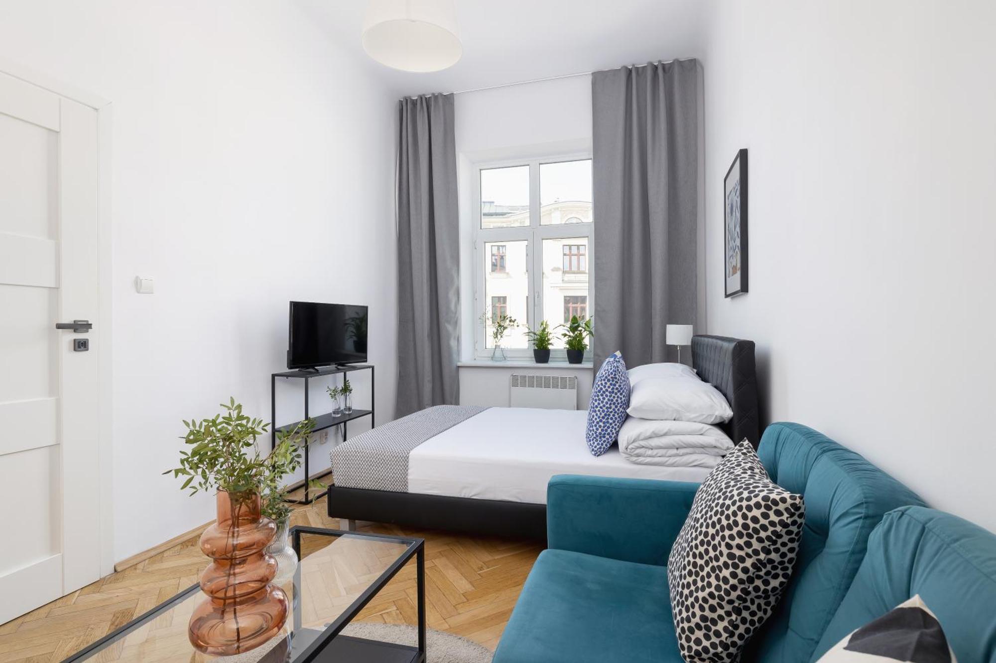 1-Bedroom Apartment - 65 Dluga Street Краків Екстер'єр фото
