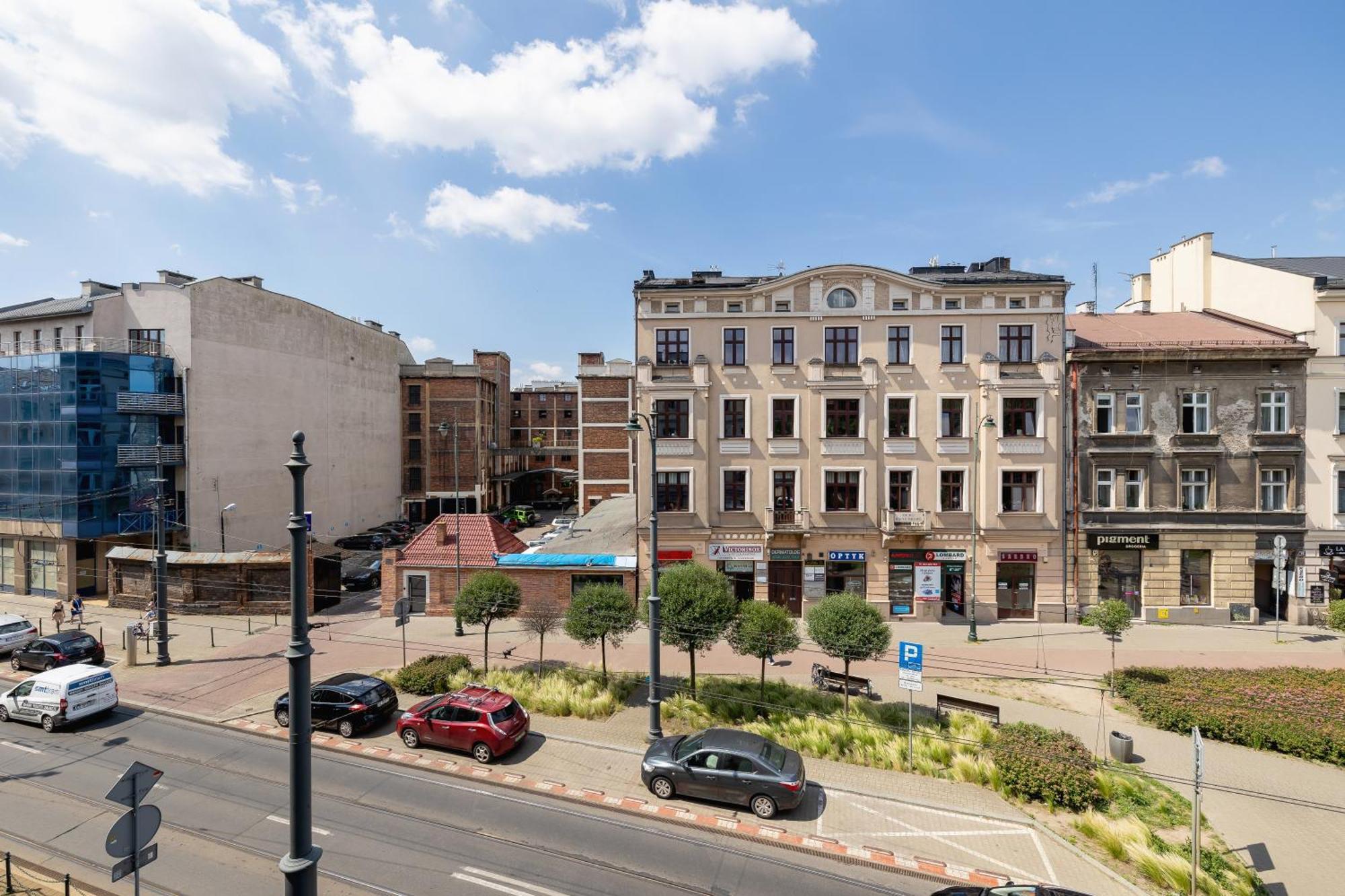 1-Bedroom Apartment - 65 Dluga Street Краків Екстер'єр фото